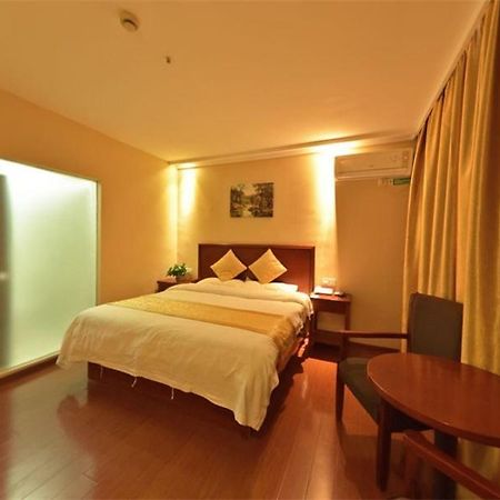 Greentree Inn Shanghai Songjiang District Yanshou Road Li Ta Express Hotel Zhujing Exterior photo